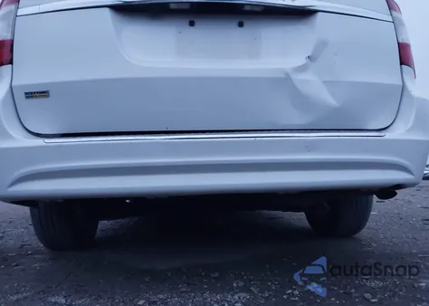 2016 Chrysler Town & Country Touring из США, поврежденный, VIN 2C4RC1BGXGR198617